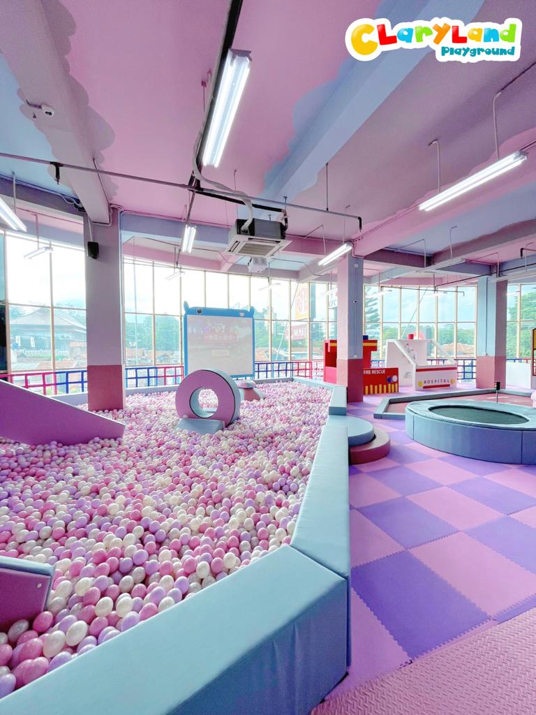 Ball Pool & Interactive Proyector